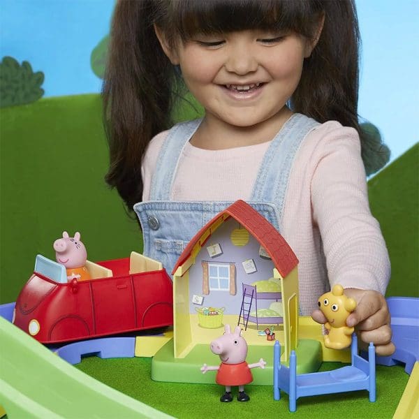 Peppa Pig interaktivni set igračaka Peppina kuća s namještajem