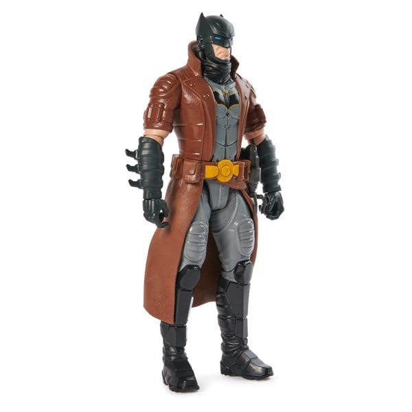 Batman akcijska figurau smeđem ogrtaču