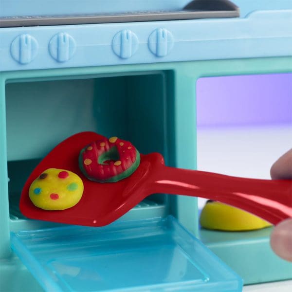 Play-Doh set plastelina Restoran Pećnica s dodacima za igru kuhanja